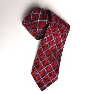 Ermenegildo Zegna 100% Silk Neck Tie Geometric Plaid Check Chevron Red Italy